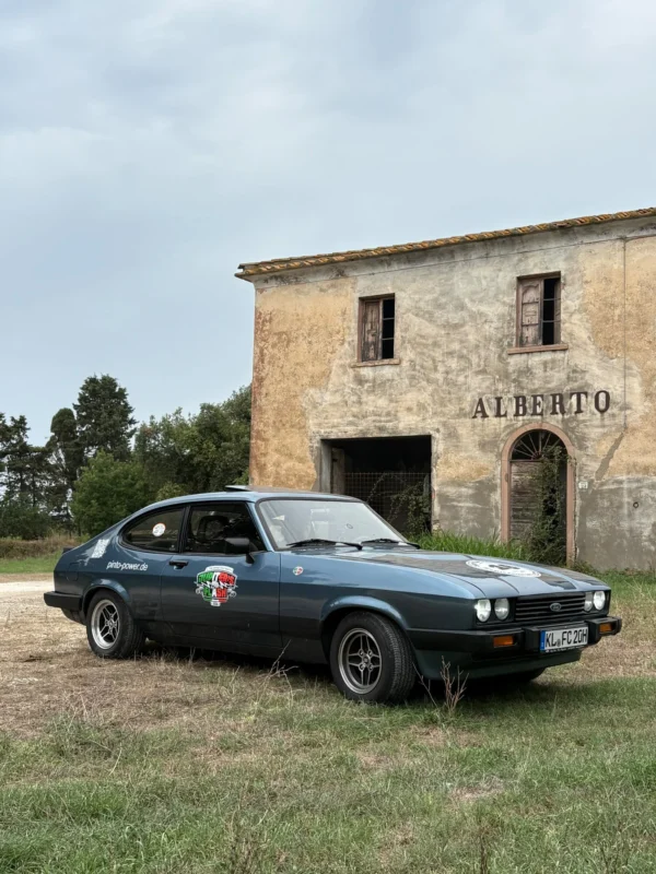 Ford Capri in der Toskana
